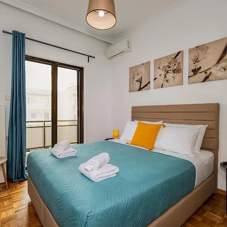 Apt. With Parking - 3 Min From Old Port