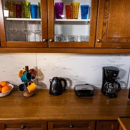 Apartment Apt. With Parking - 3 Min From Old Port